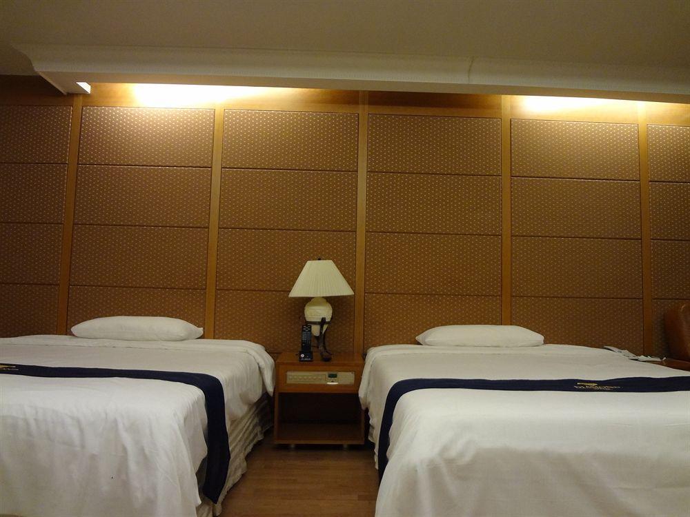 Diamond Tourist Hotel Puszan Kültér fotó