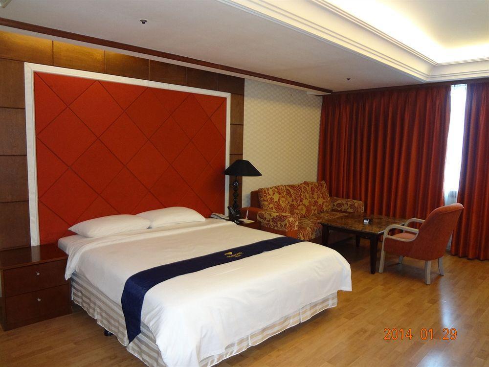 Diamond Tourist Hotel Puszan Kültér fotó
