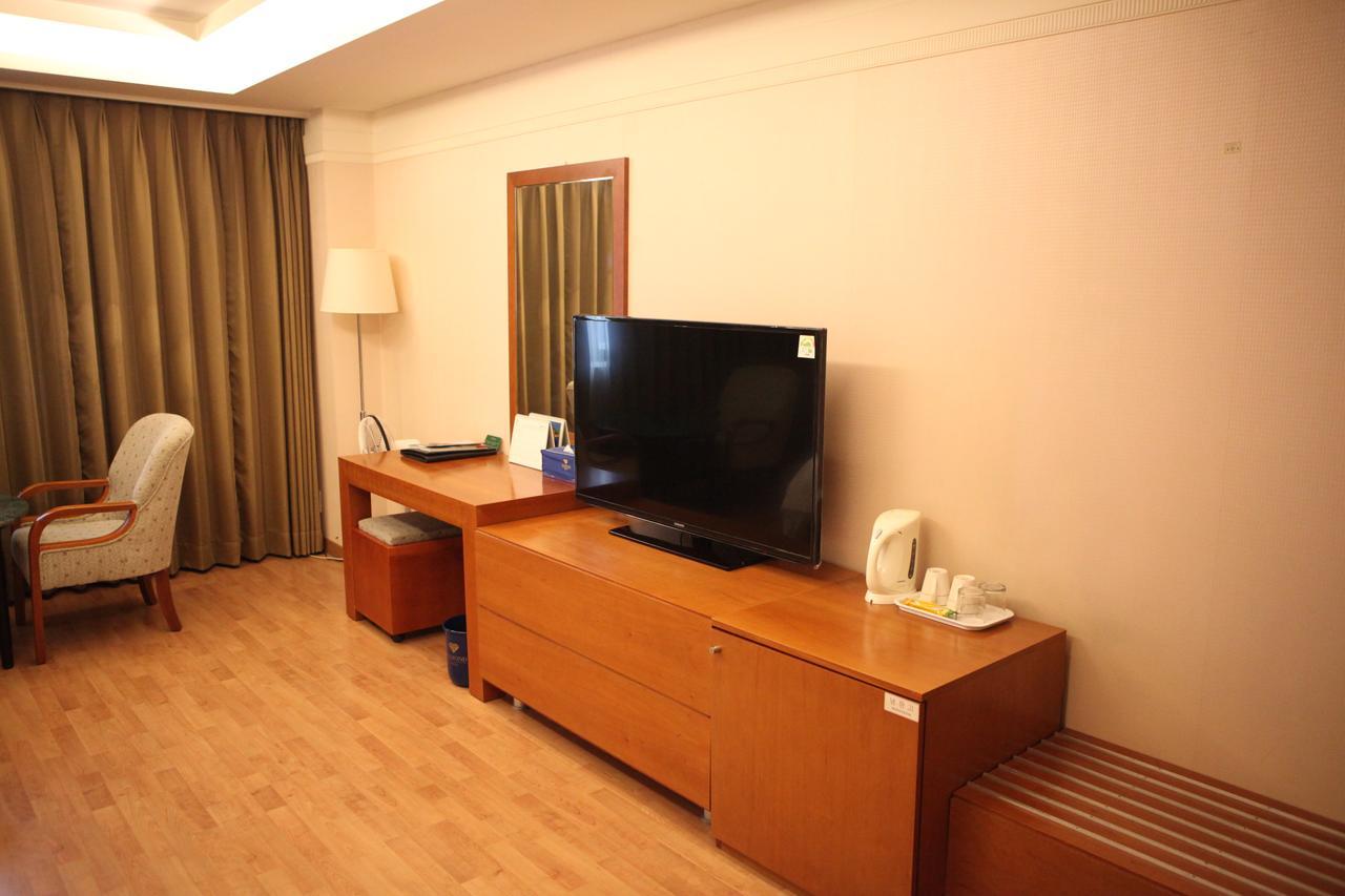Diamond Tourist Hotel Puszan Kültér fotó